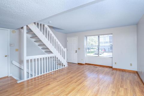 4937 Singleton Dr #11D, Hilliard, OH 43026 photo 4
