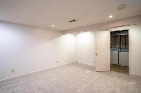 4937 Singleton Dr #11D, Hilliard, OH 43026 photo 13