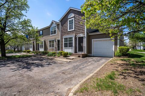 4937 Singleton Dr #11D, Hilliard, OH 43026 photo 2