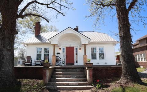 39 Vaughn St, Jackson, OH 45640