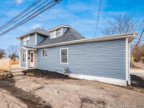 886 Pierce Ave, Columbus, OH 43213