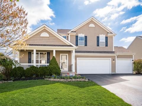 652 High Timber Dr, Westerville, OH 43082