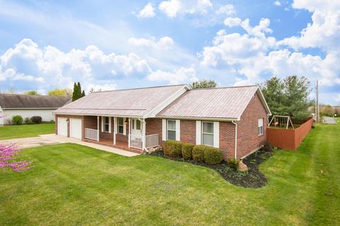 125 Grandview Dr, Thornville, OH 43076
