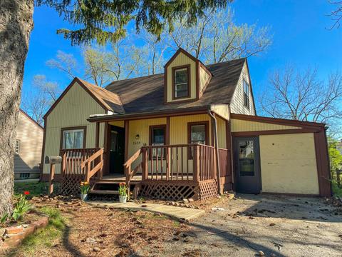 2459 Meredith Dr, Columbus, OH 43219