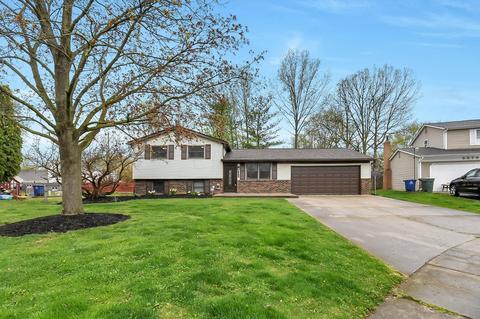 2589 Bretton Woods Dr, Columbus, OH 43231