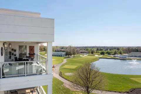 5285 Highpointe Lakes Dr #3405, Westerville, OH 43081
