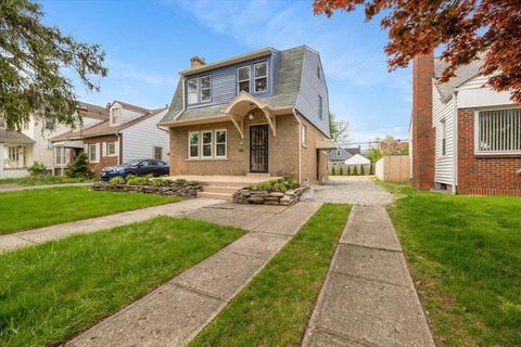 2010 Merryhill Dr, Columbus, OH 43219