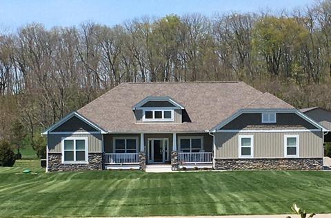 146 Fox Hill Dr, Chillicothe, OH 45601