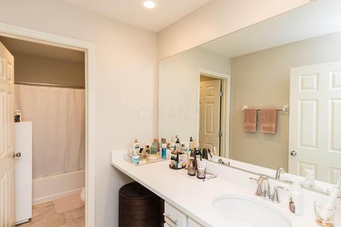 5575 Viningbrook Dr, Dublin, OH 43016 photo 16
