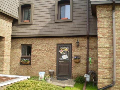 625 Country Club Drive Dr #B3, Newark, OH 43055