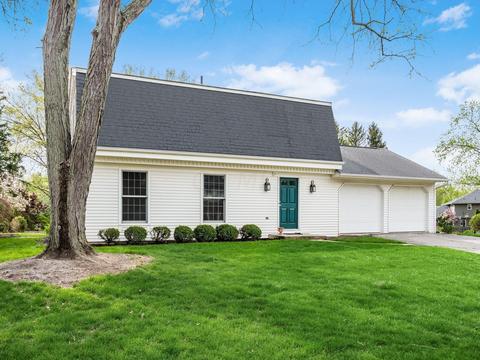 1627 Keats Ct, Columbus, OH 43235