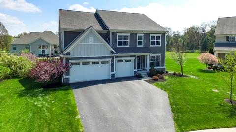7955 Reins Ct, Delaware, OH 43015