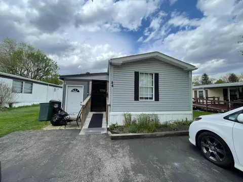 44 Skyline Dr, South Bloomfield, OH 43103