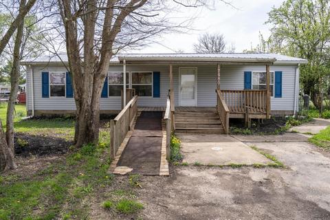 7480 Railroad St NE, Mount Sterling, OH 43143