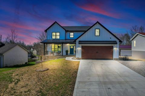 754 Winesap Cir, Howard, OH 43028