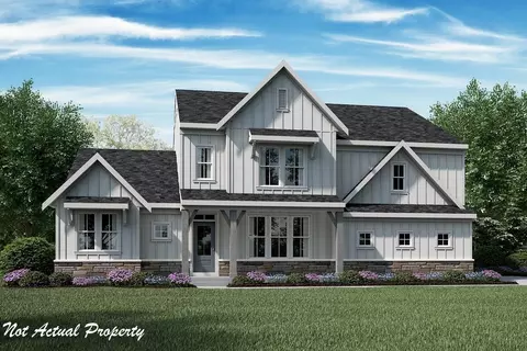 2676 Russell Woods Dr, Delaware, OH 43015