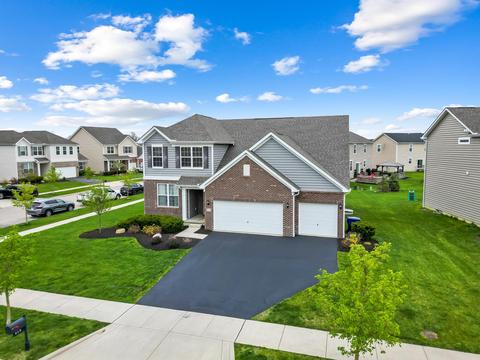 619 Eagle Walk Rd, Delaware, OH 43015 photo 3