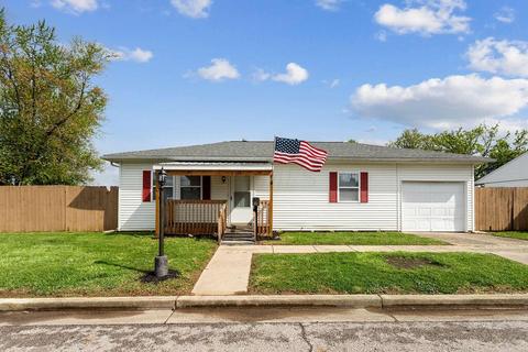 114 Wilson Ave, Circleville, OH 43113