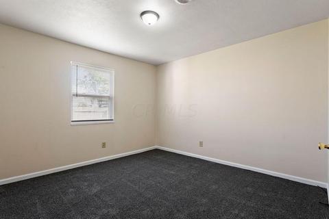 114 Wilson Ave, Circleville, OH 43113 photo 8