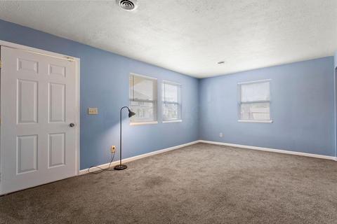 114 Wilson Ave, Circleville, OH 43113 photo 13