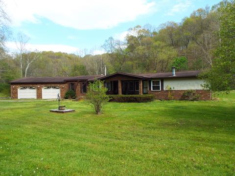 14678 Kimberley Rd, Nelsonville, OH 45764