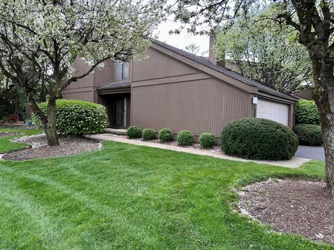1980 Willow Glen Ln, Columbus, OH 43229