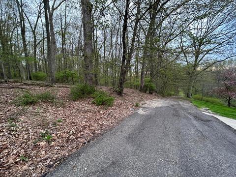 0 W Woodside Dr, Gambier, OH 43022