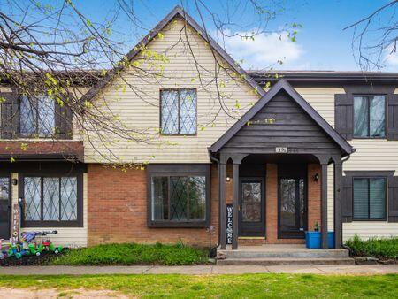1396 Country Side Dr #B, Newark, OH 43055