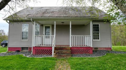 2050 Three Towers Rd, Chandlersville, OH 43727