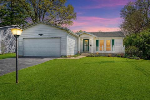 4937 Brewster Dr, Columbus, OH 43232