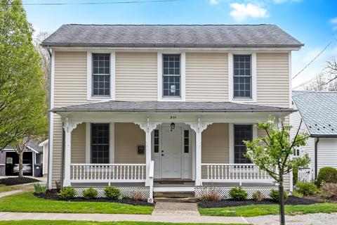 310 N Pearl St, Granville, OH 43023