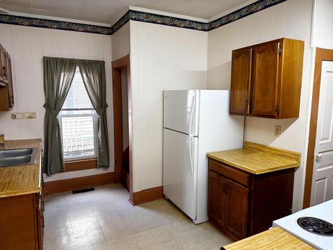 583 Silver St, Marion, OH 43302 photo 9