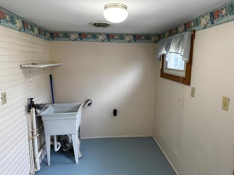 583 Silver St, Marion, OH 43302 photo 12