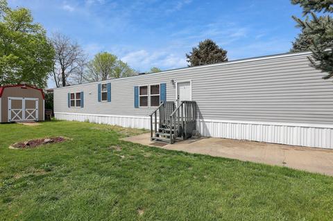 218 Briarwood Ct, Ashville, OH 43103