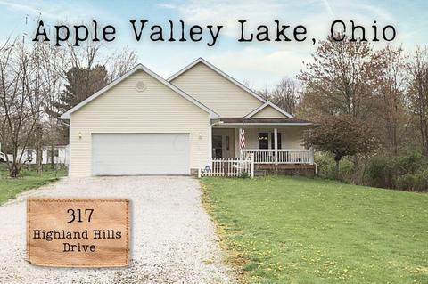 317 Highland Hills Dr, Howard, OH 43028