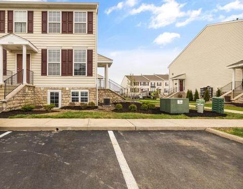 7008 Gallant Fox Dr #11-700, New Albany, OH 43054