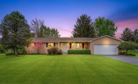 12407 Cleo Rd, Orient, OH 43146