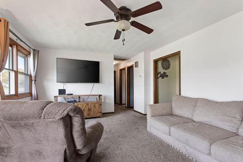 113 Rustic Dr, Circleville, OH 43113 photo 3