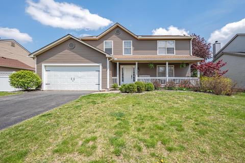 2252 Sundew Ave, Grove City, OH 43123