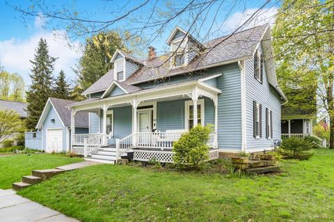 344 Summit St, Granville, OH 43023