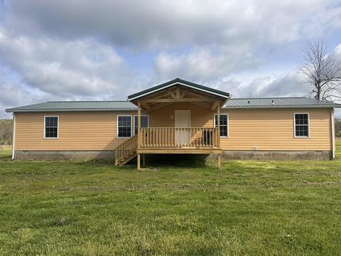 113 Chiefs Cove Rd, Bainbridge, OH 45612