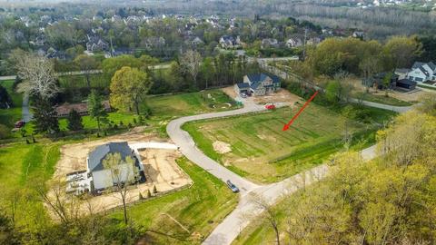 975 Ruth Xing, Delaware, OH 43015