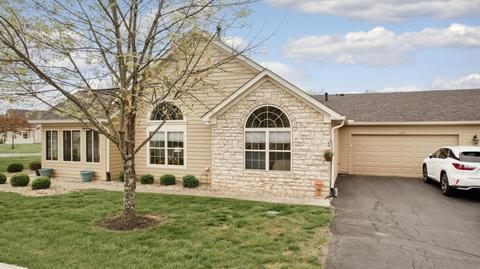 228 Autumn Woods Dr, Chillicothe, OH 45601
