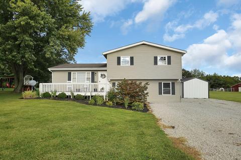 25864 Shoemaker Rd, Circleville, OH 43113 photo 1