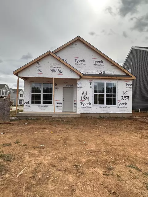139 Blackwood Ave, Newark, OH 43055