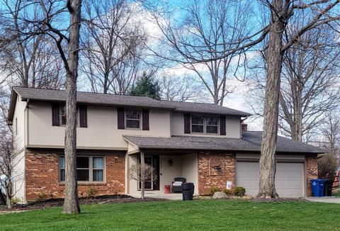 1072 Autumn Woods Dr, Westerville, OH 43081