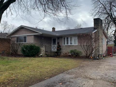 4699 Belfast Dr, Columbus, OH 43227