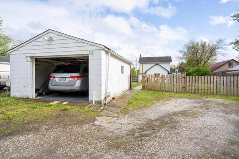 241 E William St, Delaware, OH 43015 photo 28