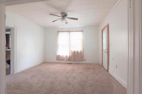 515 E 3rd St, Wellston, OH 45692 photo 5