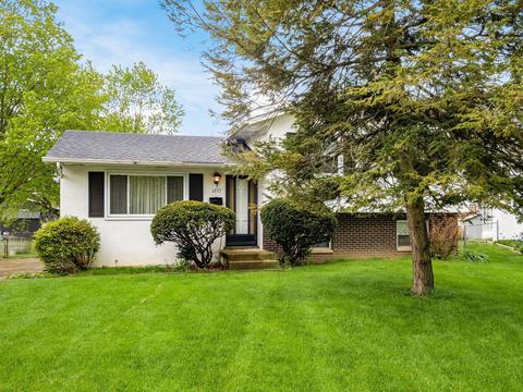 1271 Bosworth Sq S, Columbus, OH 43229
